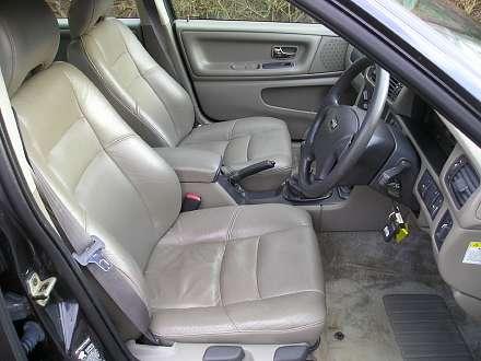 Volvo v70 interior